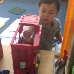 成人和小孩对视视频大全,温馨与童趣的视觉盛宴