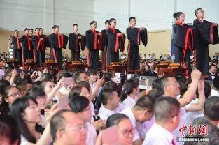 成人礼一起视频,青春蜕变，迈向成熟